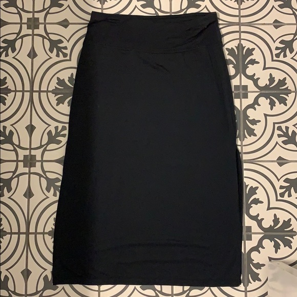 Athleta Dresses & Skirts - Athleta Midi Skirt